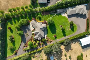 16207 Abiqua Rd, Silverton, OR 97381 - Photo 2