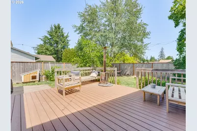 638 SW Westview Dr, McMinnville, OR 97128 - Photo 34