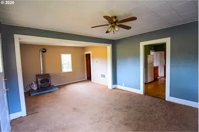 195 Fir St, Mount Angel, OR 97362 - Photo 2