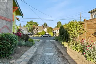 6137 NE 15th Ave, Portland, OR 97211 - Photo 42