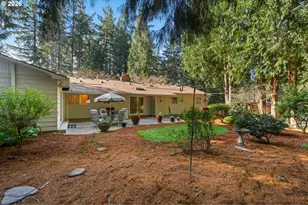 6167 SW Miles Ct, Portland, OR 97219 - Photo 36