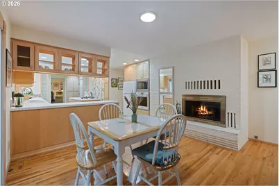 6167 SW Miles Ct, Portland, OR 97219 - Photo 16