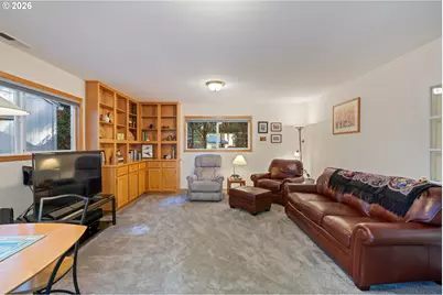 6167 SW Miles Ct, Portland, OR 97219 - Photo 30