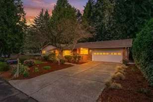 6167 SW Miles Ct, Portland, OR 97219 - Photo 40