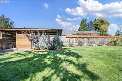 1136 S 39th St, Springfield, OR 97478 - Photo 30