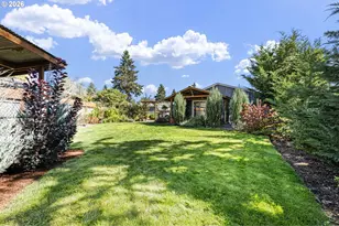 1136 S 39th St, Springfield, OR 97478 - Photo 28