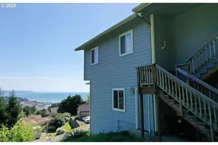 16881 Marina Heights Rd, Brookings, OR 97415 - Photo 34