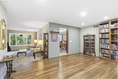 5485 NW Pondosa Dr, Portland, OR 97229 - Photo 6