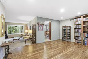 5485 NW Pondosa Dr, Portland, OR 97229 - Photo 6