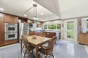 5485 NW Pondosa Dr, Portland, OR 97229 - Photo 14