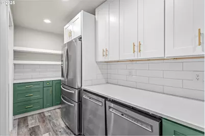 5062 NE Wasco Ct, Salem, OR 97305 - Photo 16