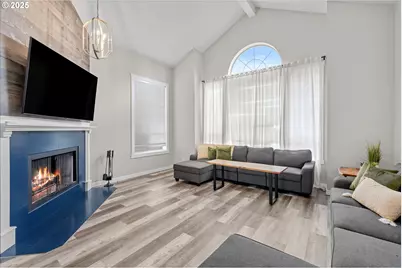 5062 NE Wasco Ct, Salem, OR 97305 - Photo 8