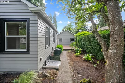 655 8th St, Lake Oswego, OR 97034 - Photo 30