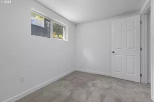 4522 Pacific Ave, Vancouver, WA 98663 - Photo 16