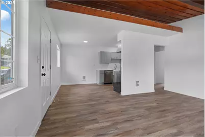 4522 Pacific Ave, Vancouver, WA 98663 - Photo 6