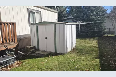 1809 26th St #77, La Grande, OR 97850 - Photo 18