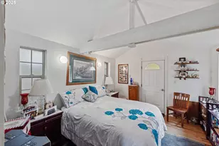 93652 E Blue Bird Ln, North Bend, OR 97459 - Photo 36