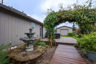 365 SE 7th Way, Canby, OR 97013 - Photo 32