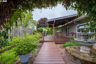 365 SE 7th Way, Canby, OR 97013 - Photo 26