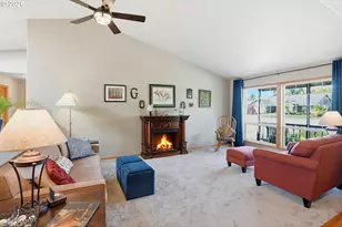 365 SE 7th Way, Canby, OR 97013 - Photo 6