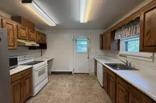 3056 Eliot Dr, Hood River, OR 97031 - Photo 12