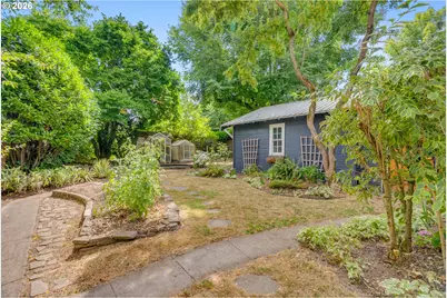 128 SE Cesar E Chavez Blvd, Portland, OR 97214 - Photo 44
