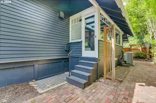 128 SE Cesar E Chavez Blvd, Portland, OR 97214 - Photo 42