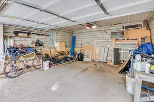 128 SE Cesar E Chavez Blvd, Portland, OR 97214 - Photo 48