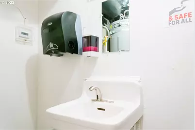 4265 Main St, Springfield, OR 97478 - Photo 18