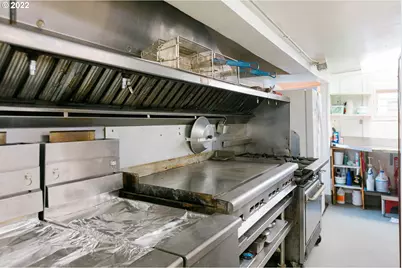 4265 Main St, Springfield, OR 97478 - Photo 16