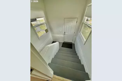 5901 SE Flavel Dr, Portland, OR 97206 - Photo 10
