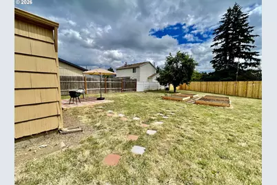 5901 SE Flavel Dr, Portland, OR 97206 - Photo 18