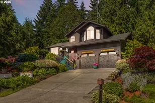 209 W Beacon Hill Dr, Longview, WA 98632 - Photo 2