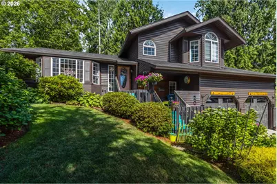 209 W Beacon Hill Dr, Longview, WA 98632 - Photo 4