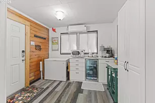 326 N Dean St, Coquille, OR 97423 - Photo 16