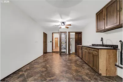 2620 W 22nd Ave, Eugene, OR 97405 - Photo 36