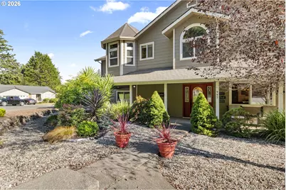997 Krista Ln, Brookings, OR 97415 - Photo 6