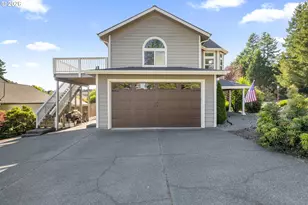 997 Krista Ln, Brookings, OR 97415 - Photo 2