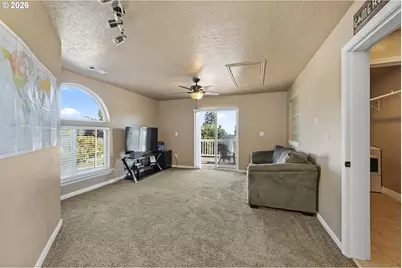 997 Krista Ln, Brookings, OR 97415 - Photo 16