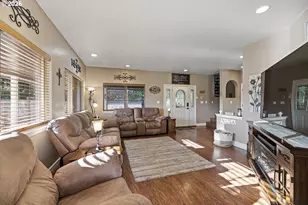 997 Krista Ln, Brookings, OR 97415 - Photo 32