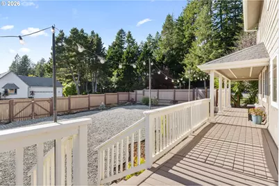 997 Krista Ln, Brookings, OR 97415 - Photo 12