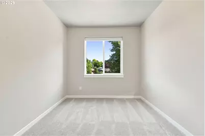 170 SW Lancaster Ct, Troutdale, OR 97060 - Photo 34