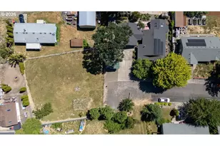 210 S 2nd St, Carlton, OR 97111 - Photo 44