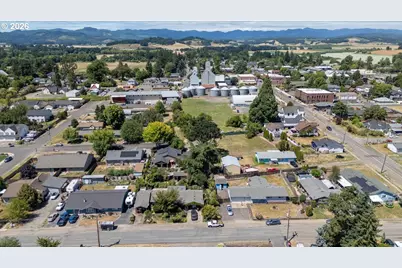 210 S 2nd St, Carlton, OR 97111 - Photo 46