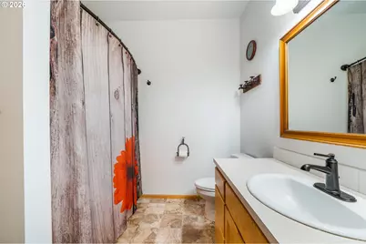 82056 Mahr Ln, Creswell, OR 97426 - Photo 26
