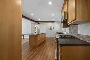 10290 SE Eastmont Dr, Damascus, OR 97089 - Photo 16