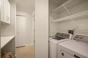 2327 NW Northrup St, Portland, OR 97210 - Photo 22