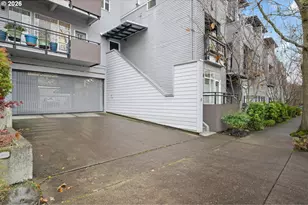 2327 NW Northrup St, Portland, OR 97210 - Photo 36