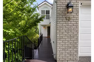 18 Northview Ct, Lake Oswego, OR 97035 - Photo 1