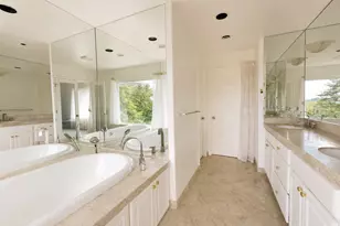 18 Northview Ct, Lake Oswego, OR 97035 - Photo 22
